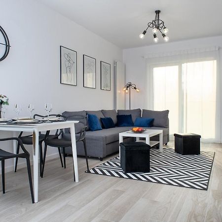 Apartament Happy Holiday Колобжег Экстерьер фото