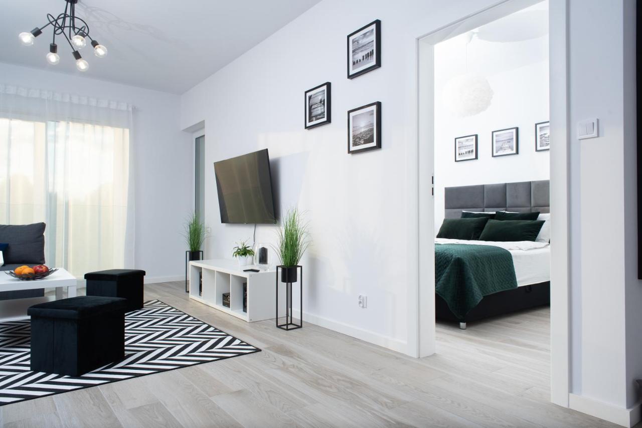 Apartament Happy Holiday Колобжег Экстерьер фото